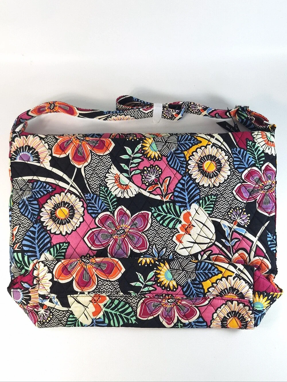 Vera Bradley NWT Quilted Kauai Floral Hobo Shoulder Bag - Picture 6 of 10